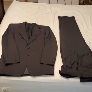 Hart Schafner & Marx 2 piece suit 40R